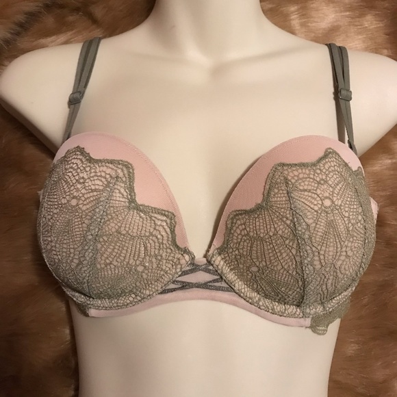 Victoria's Secret Other - NWT Victoria’s Secret Bombshell Bra 🆕